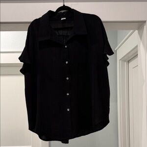 Sew In Love Black Button-Front Short Sleeve Shirt
